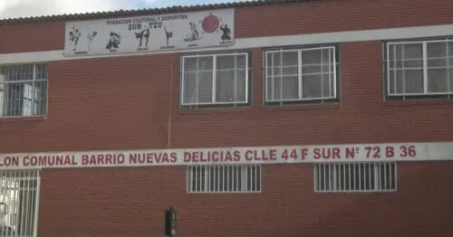 SALON COMUNAL BARRIO LAS DELICIAS BOGOTÁ SALON COMUNAL BARRIO LAS DELICIAS BOGOTÁ